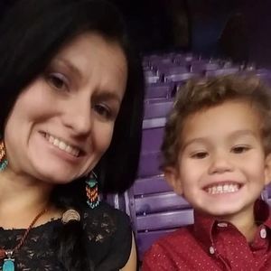 Meet your Posher, Joy